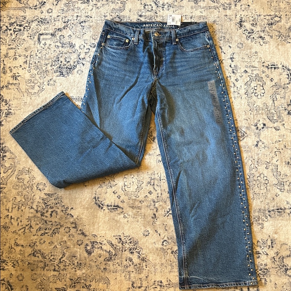 american eagle studded stovepipe jeans!!